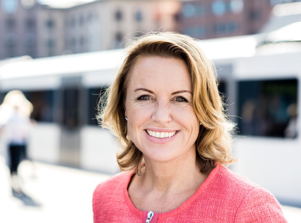 Liv Kari Hansteen